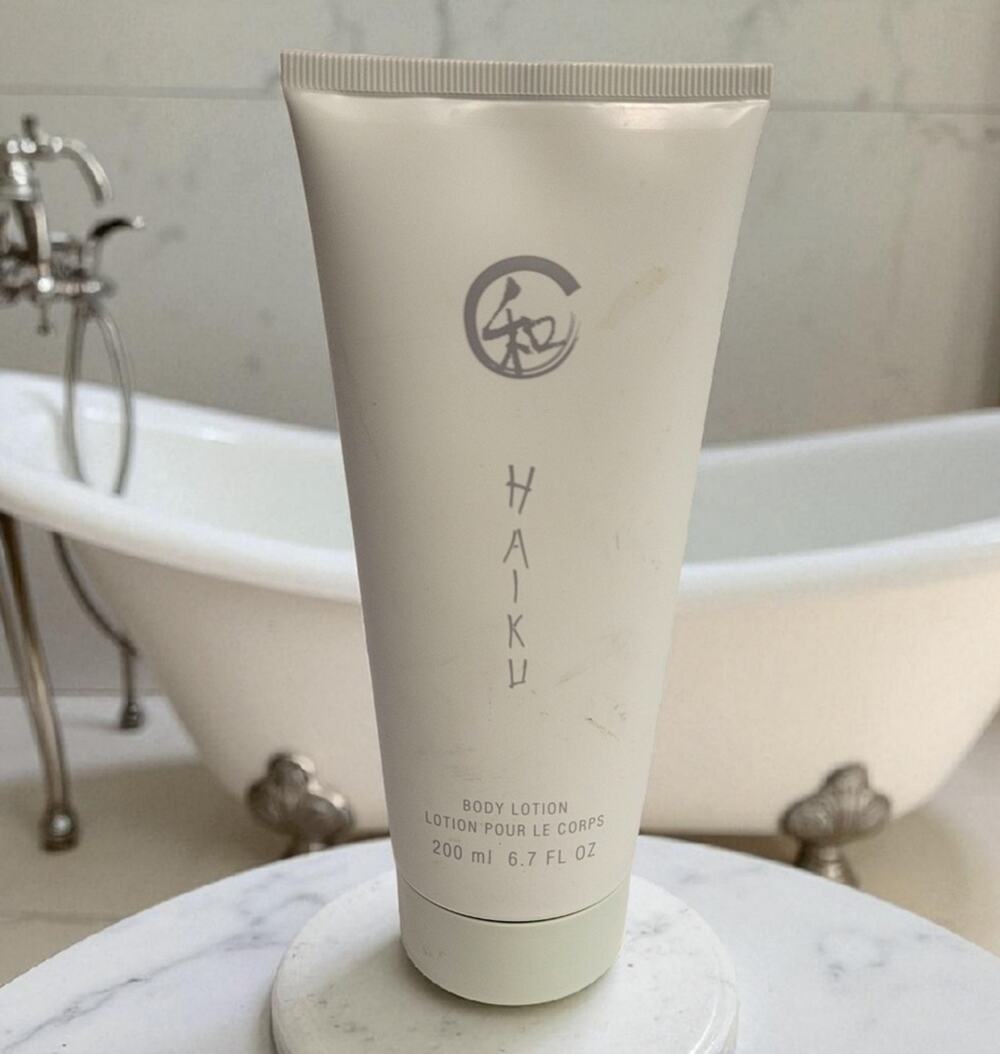 Haiku Body Lotion By Avon 200 ml - 6.7 fl oz Japanese Citrus Floral NEXT TO NEW